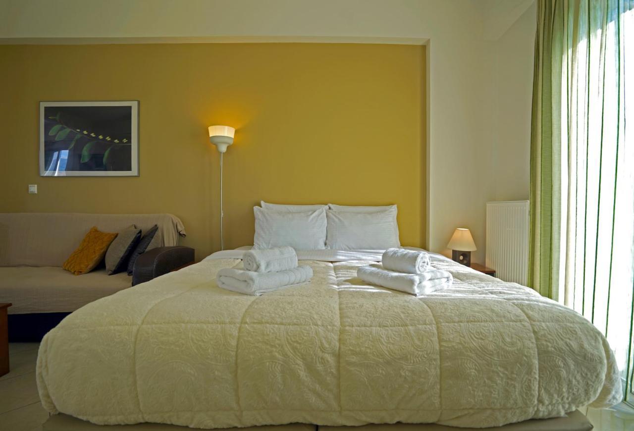 Semiramis Suites With Pool Kalamata Ngoại thất bức ảnh