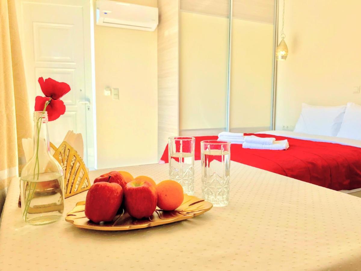 Semiramis Suites With Pool Kalamata Ngoại thất bức ảnh